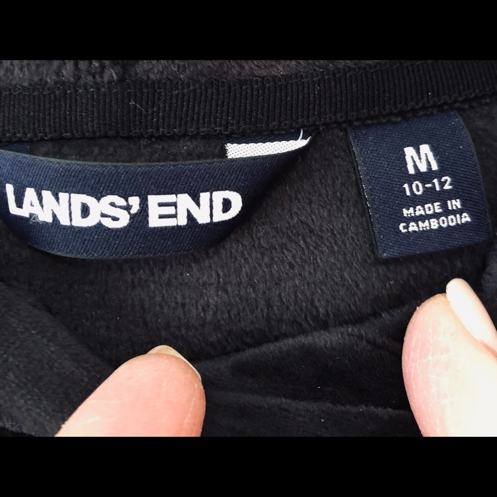 Lands End Ladies NWOT Black Velour Hoodie- Medium 10-12 - Picture 5 of 7
